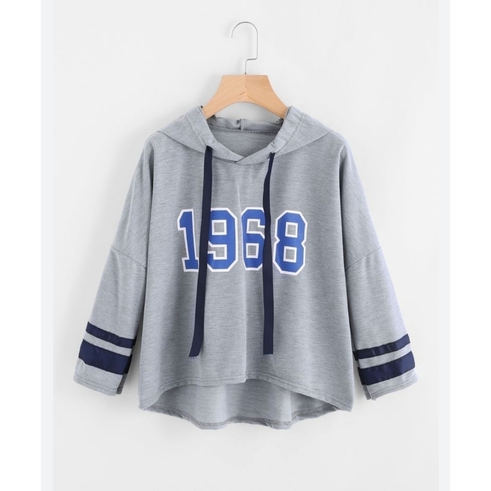 NWOT Shein Womens 1968 Varsity Print Drawstring Drop Shoulder Marled Hoodie.